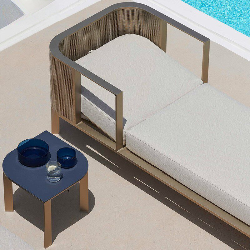 Outdoor Chairs B & B Hotel Cou - огляд і ціна Outdoor Lighting Around Pool