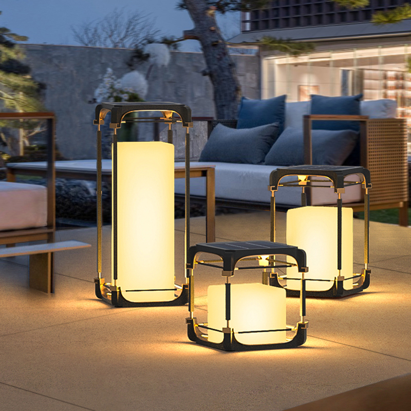 Luminous Floor Lamp Courtyard  - огляд і ціна Outdoor Lighting Solar